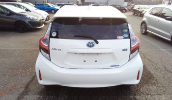 
									Toyota Aqua S full								