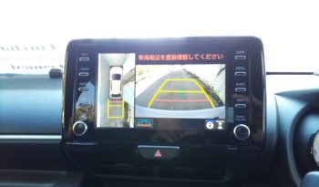 
									Toyota Yaris HYBRID G full								