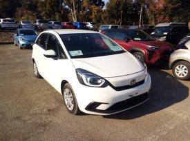 Honda Fit e:HEV BASIC