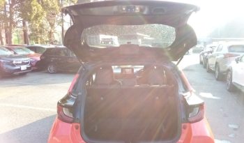
									Toyota Yaris HYBRID G full								