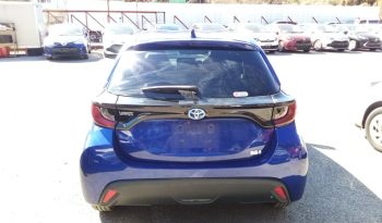 
									Toyota Yaris HYBRID X full								