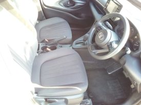 Toyota Yaris X