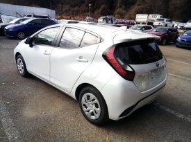 Toyota Aqua X