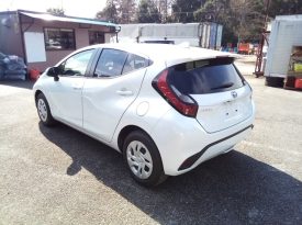 Toyota Aqua X