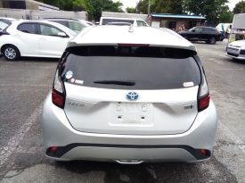 Toyota Aqua X