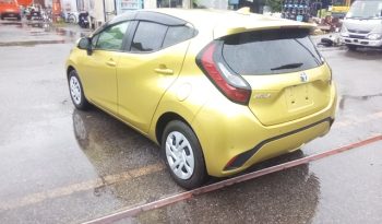 
									Toyota Aqua G full								