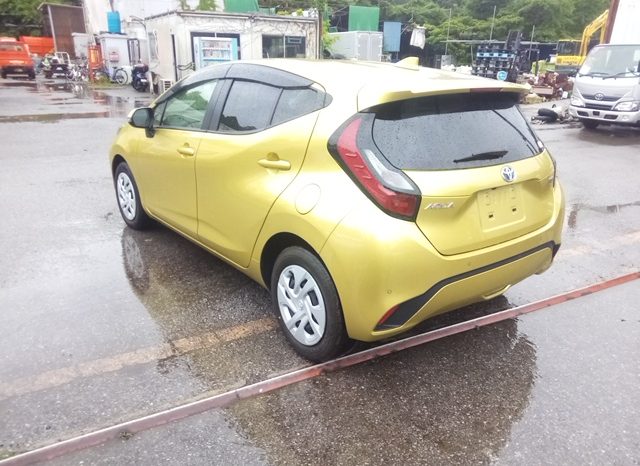 
								Toyota Aqua G full									