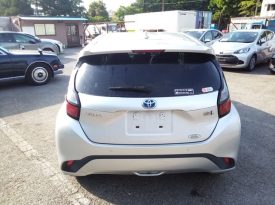 Toyota Aqua X