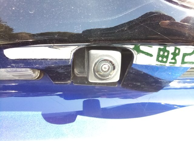 
								Toyota Yaris HYBRID Z full									