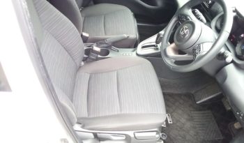 
									Toyota Yaris HYBRID Z full								