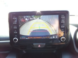 Toyota Yaris HYBRID G