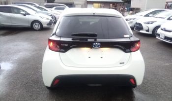 
									Toyota Yaris X full								