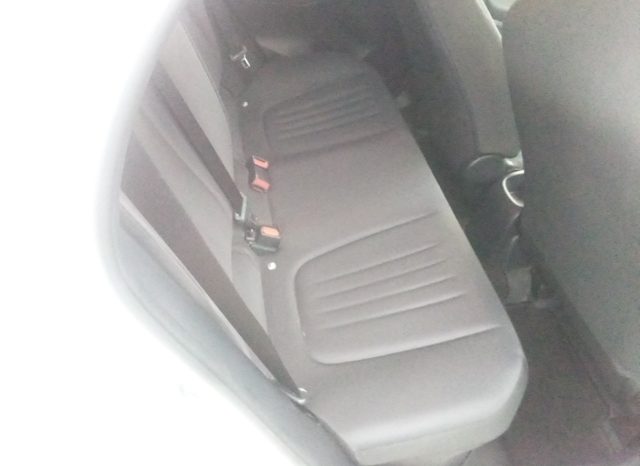 
								Toyota Yaris X full									