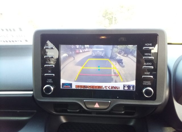 
								Toyota Yaris  HYBRID X full									