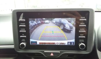 
									Toyota Yaris HYBRID X full								