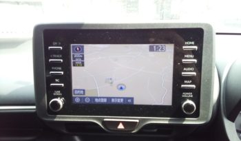 
									Toyota Yaris HYBRID X full								