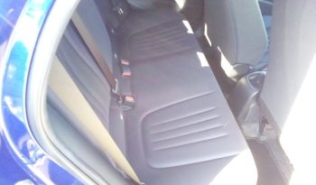 
									Toyota Yaris HYBRID X full								