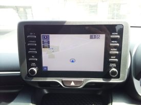 Toyota Yaris HYBRID X