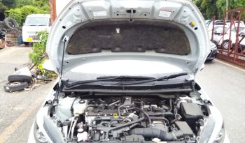 
									Toyota Yaris HYBRID X full								