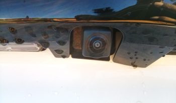 
									Toyota Yaris HYBRID X full								