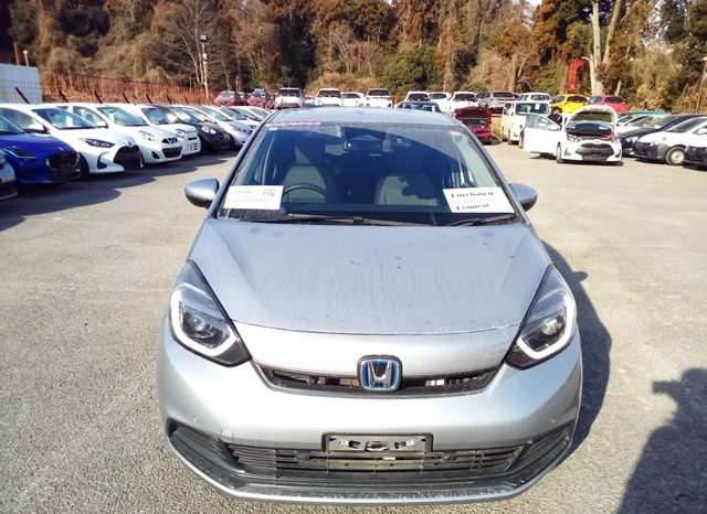 
								Honda Fit e:HEV BASIC full									