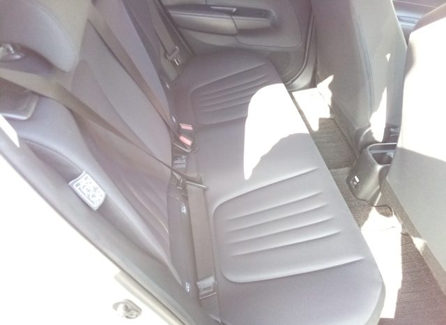 
								Toyota Aqua X full									