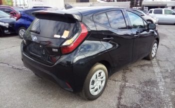 Toyota Aqua X