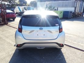 Toyota Aqua X