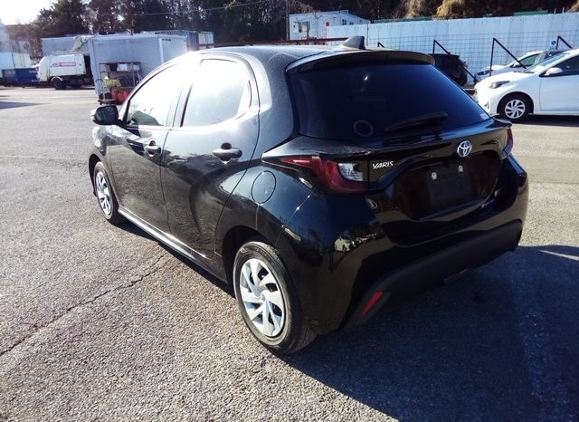 Toyota Yaris HYBRID X