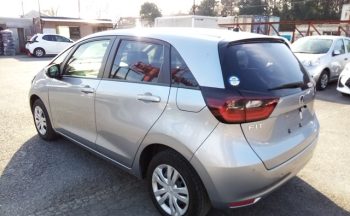 Honda Fit e:HEV BASIC
