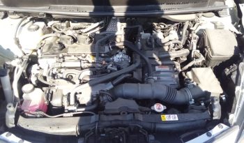 
									Toyota Aqua X full								