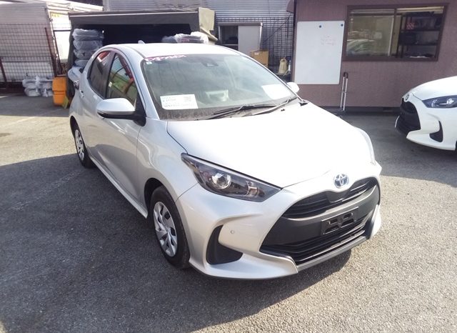 Toyota Yaris HYBRID X