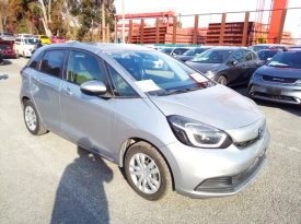 Honda Fit e:HEV BASIC