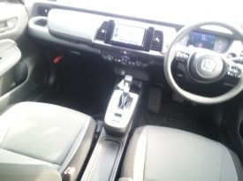 Honda Fit e:HEV BASIC