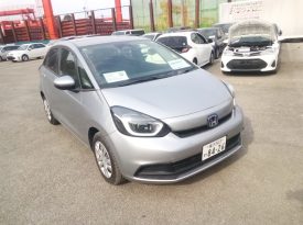 Honda Fit e:HEV BASIC