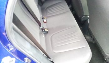 
									Toyota Yaris HYBRID X full								