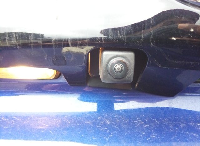 Toyota Yaris HYBRID X