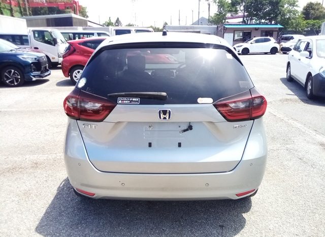 
								Honda Fit e:HEV BASIC full									