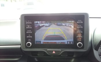 Toyota Yaris HYBRID X