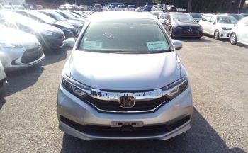 Honda Shuttle HYBRID HONDA SENSING