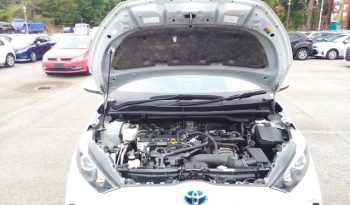 
									Toyota Yaris HYBRID X full								