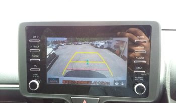 
									Toyota Yaris HYBRID X full								