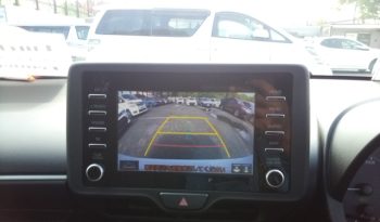 
									Toyota Yaris HYBRID X full								