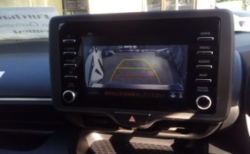 Toyota Yaris HYBRID X