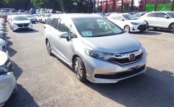 Honda Shuttle HYBRID HONDA SENSING