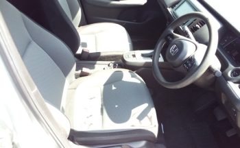 Honda Fit e:HEV BASIC