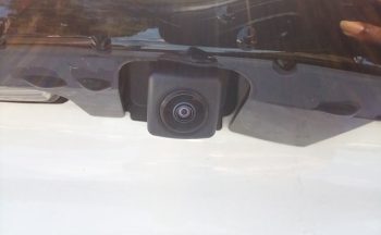 Toyota Yaris HYBRID X