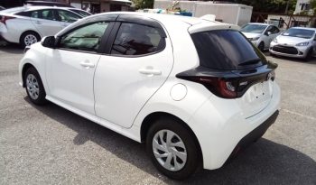 
									Toyota Yaris HYBRID X full								