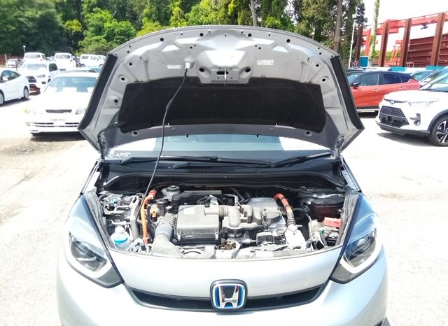 
								Honda Fit e:HEV BASIC full									