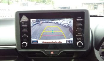 
									Toyota Yaris HYBRID X full								